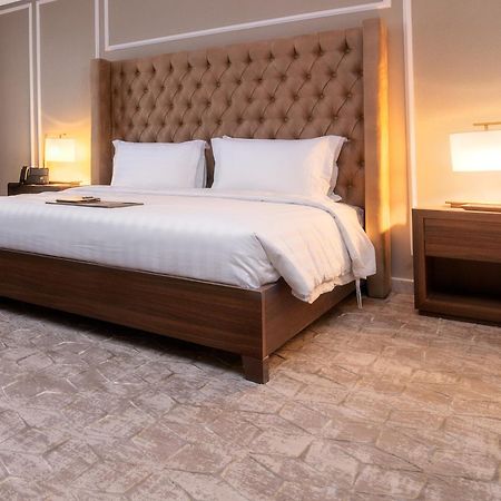 Suknai Royal Hotel Ha'il Bagian luar foto
