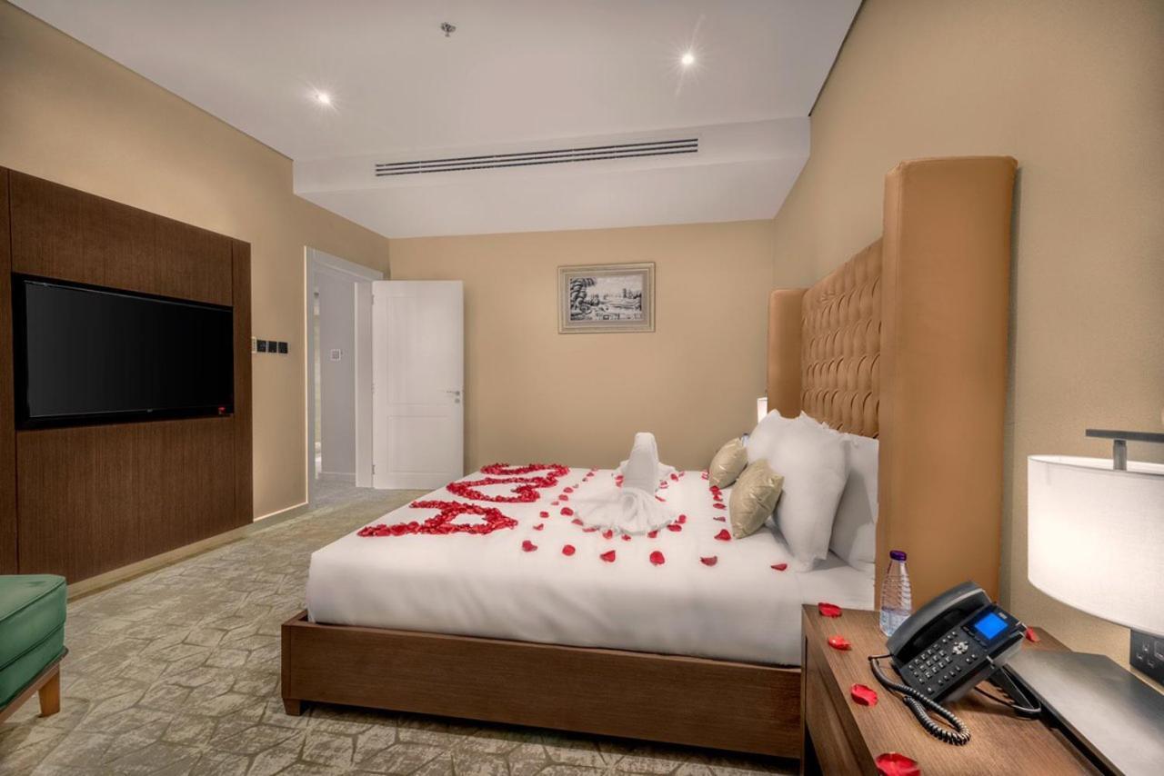 Suknai Royal Hotel Ha'il Bagian luar foto