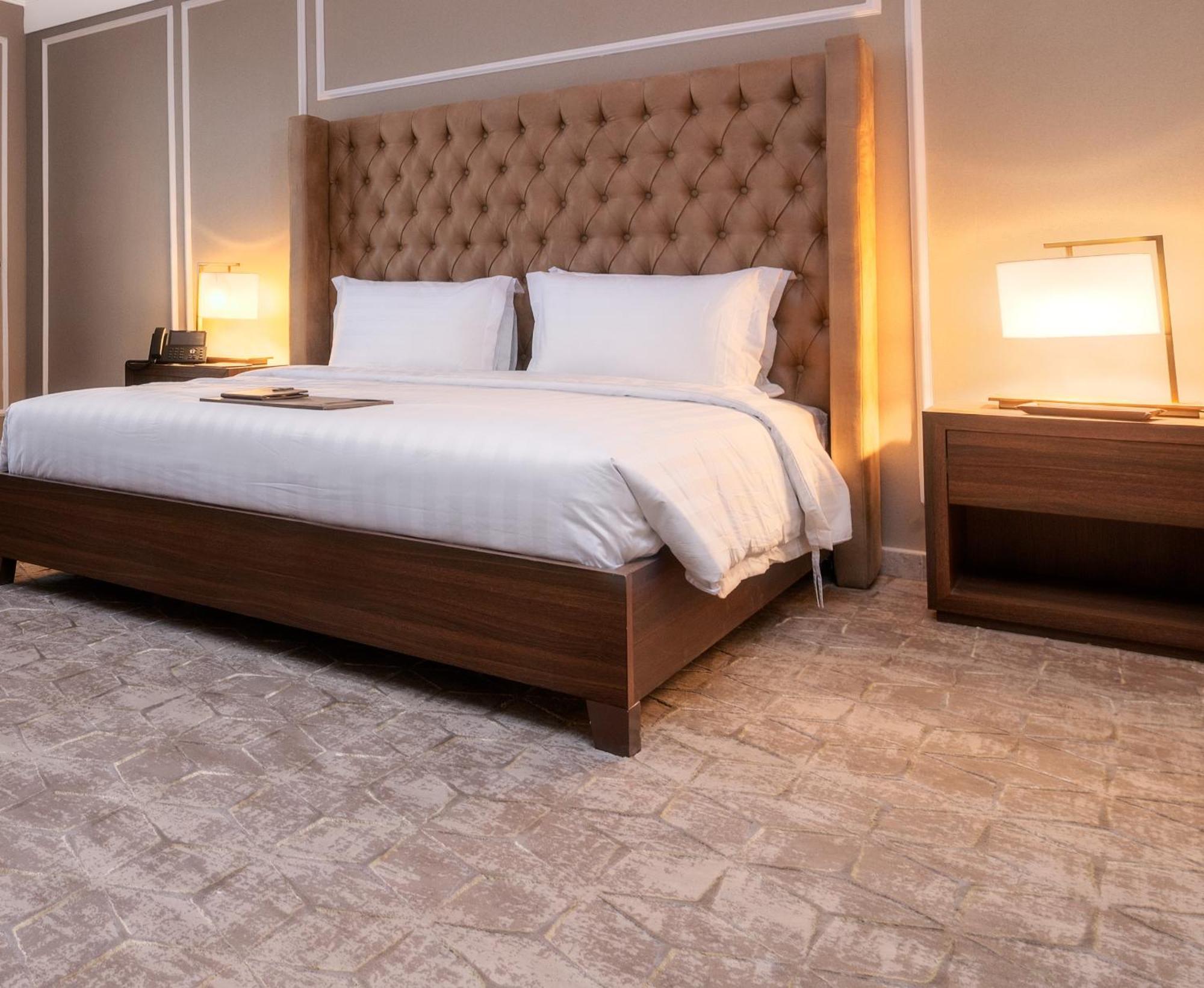 Suknai Royal Hotel Ha'il Bagian luar foto