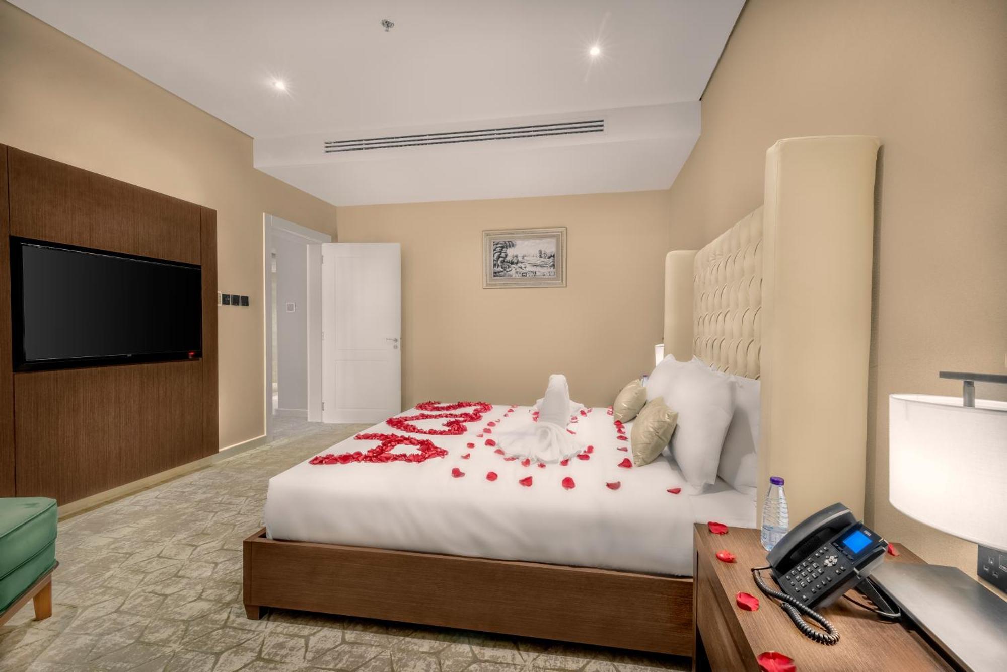 Suknai Royal Hotel Ha'il Bagian luar foto