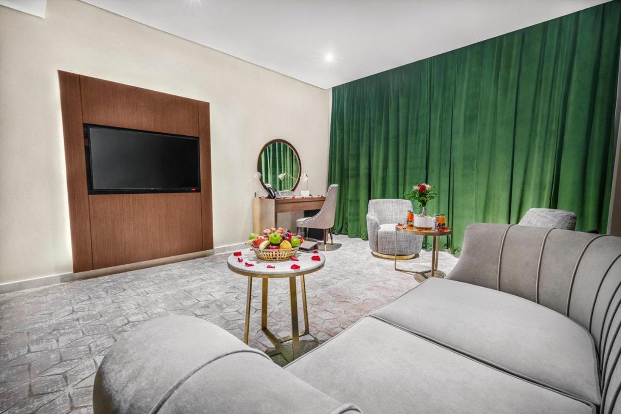 Suknai Royal Hotel Ha'il Bagian luar foto