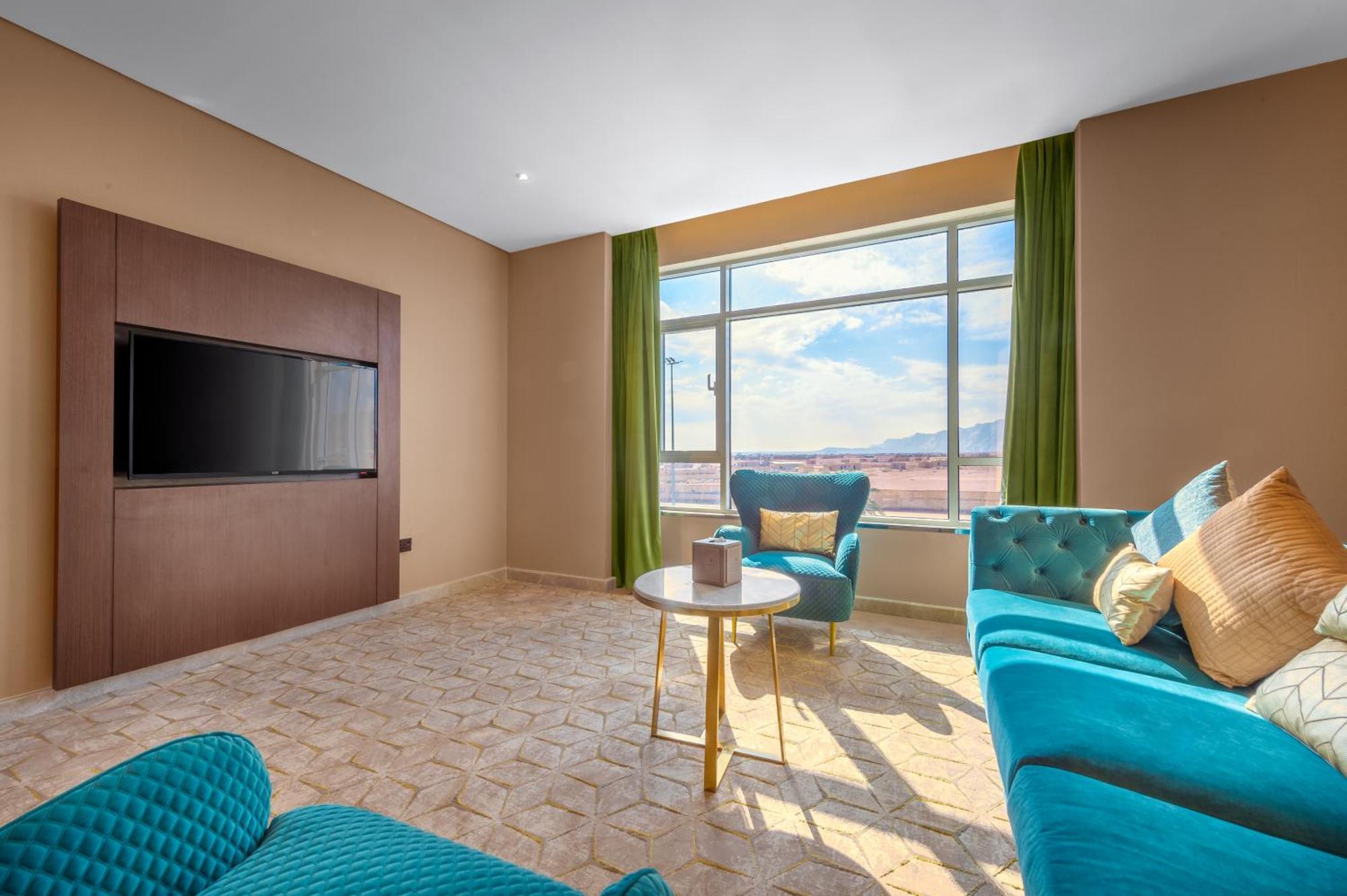 Suknai Royal Hotel Ha'il Bagian luar foto