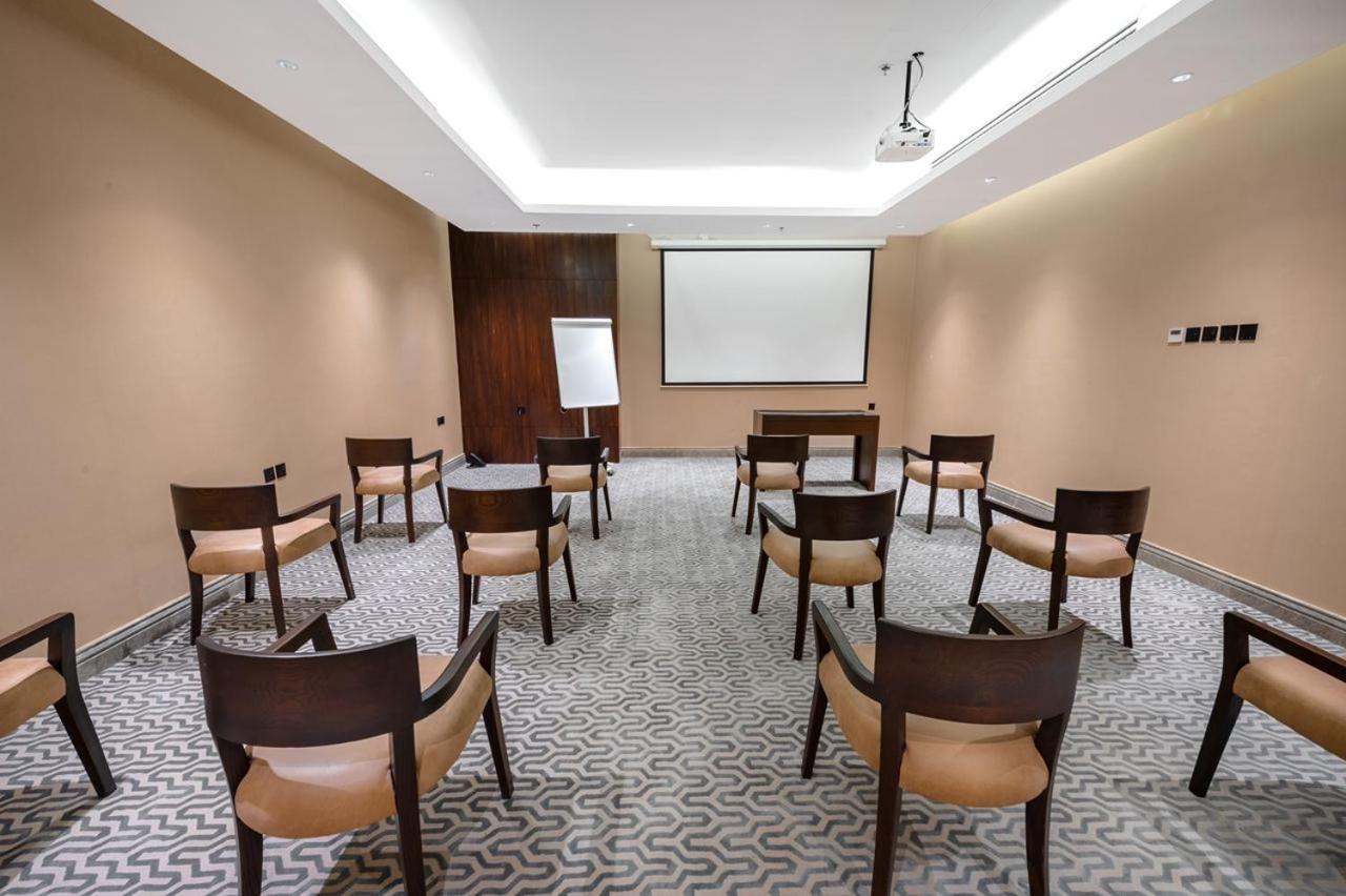 Suknai Royal Hotel Ha'il Bagian luar foto