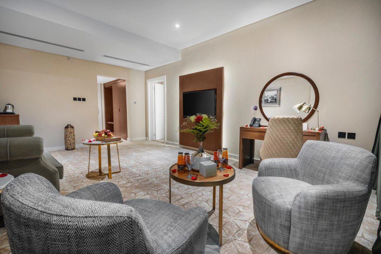 Suknai Royal Hotel Ha'il Bagian luar foto